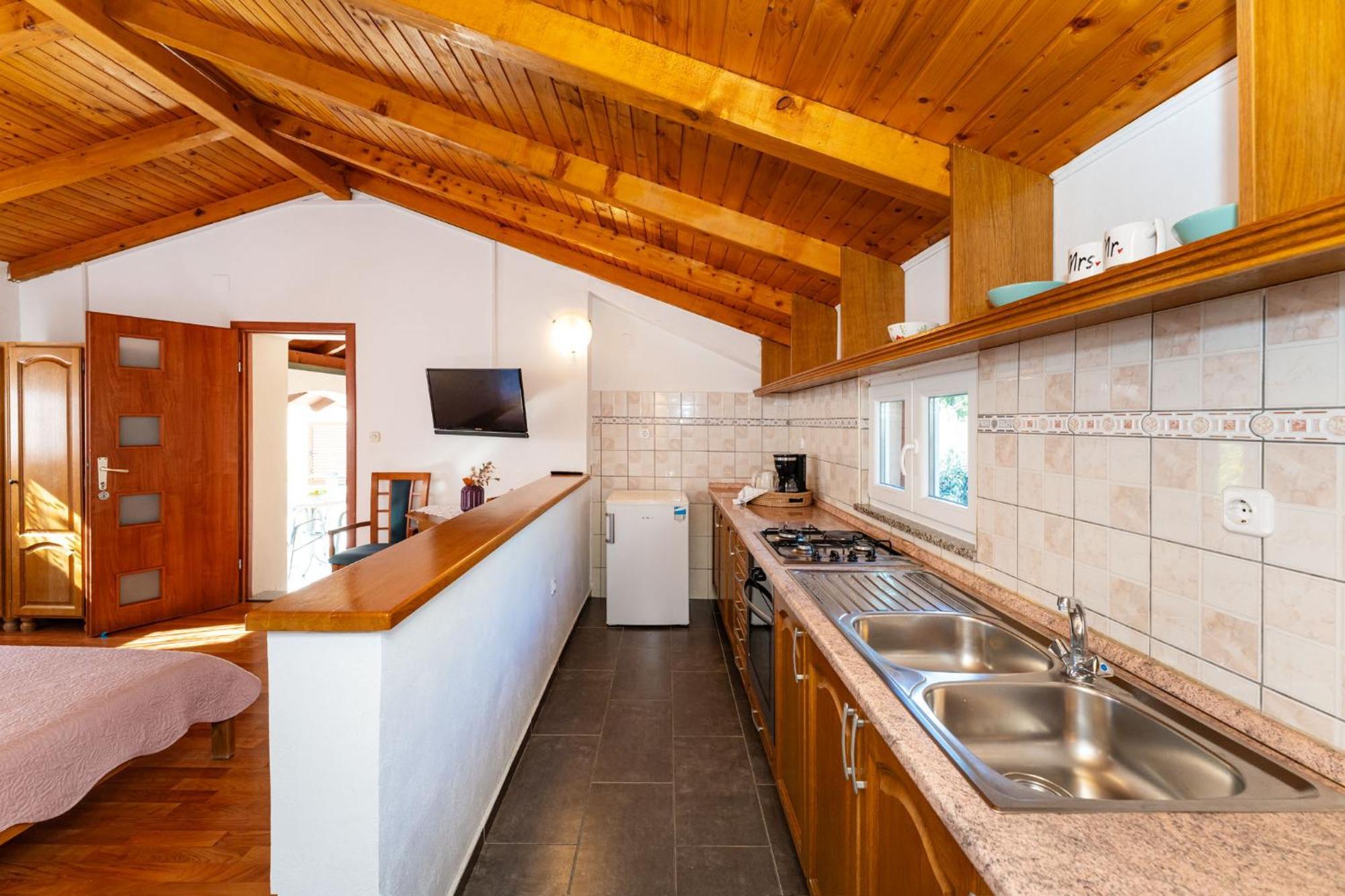 Apartments Adriana Starigrad Paklenica Kamer foto