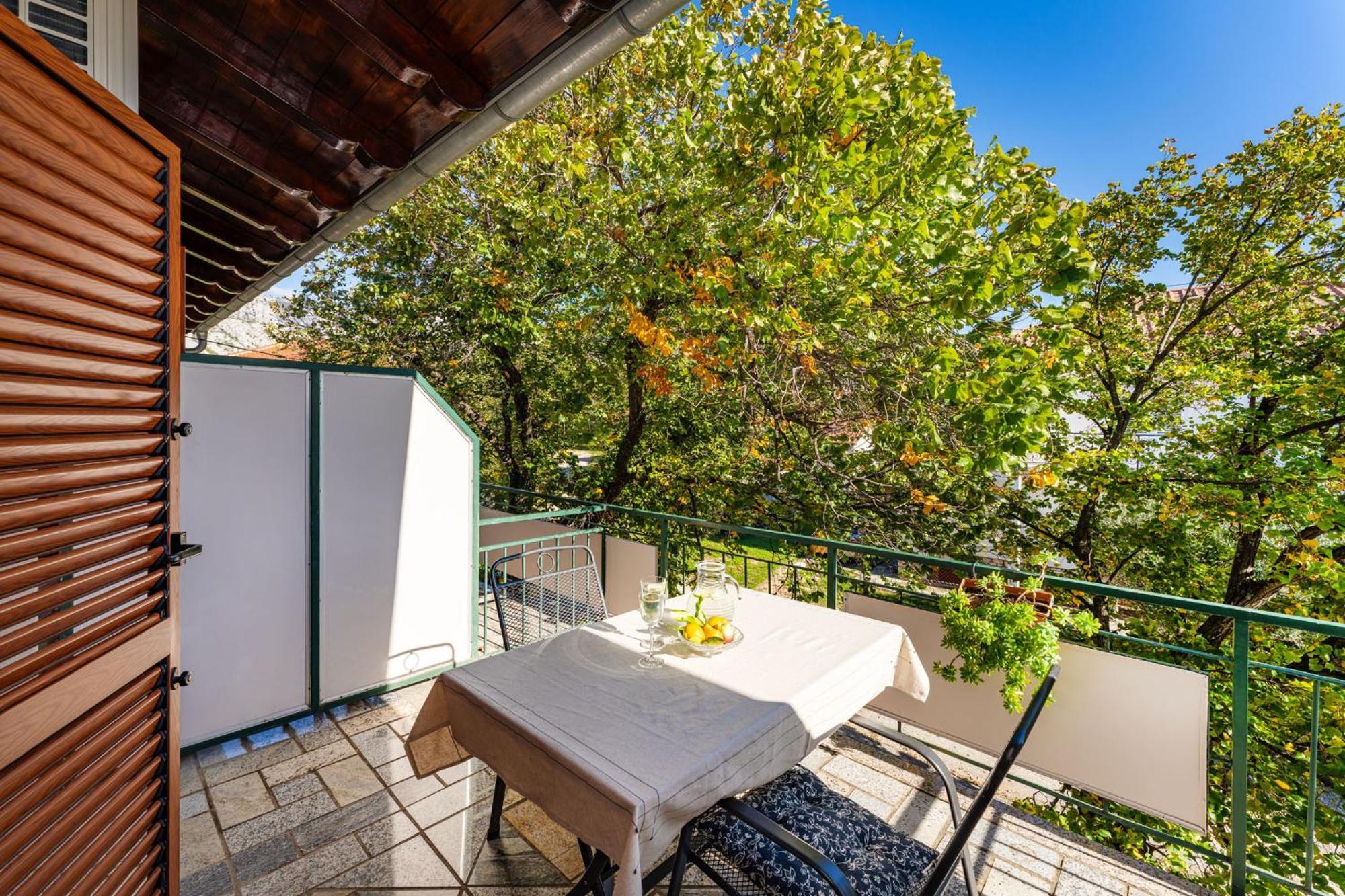 Apartments Adriana Starigrad Paklenica Buitenkant foto